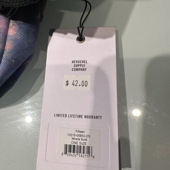 Herschel Galaxy Hip Pack - Picture 4 of 4